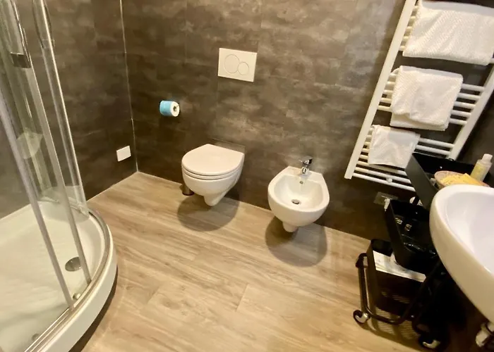 Corso Second Floor Apartment Florence